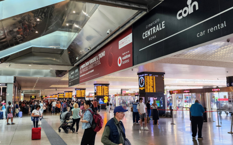 欧盟机场将取消100毫升液体规定——但仅在新型3D扫描仪准备就绪后实施。