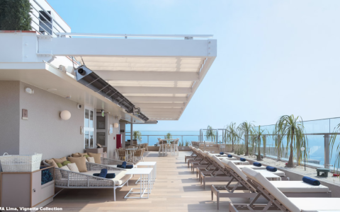 截至 2025 年 9 月 30 日，洲际酒店集团 (IHG) 指定新开业及翻新酒店可享 15% 折扣