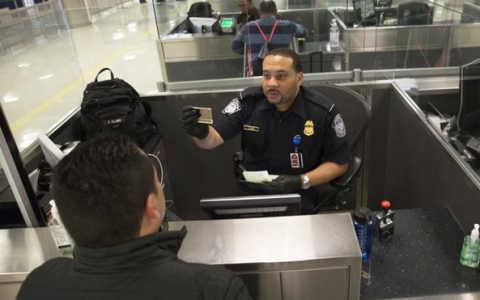 立即申请：2026 年美国 ESTA 及签证服务价格将翻倍