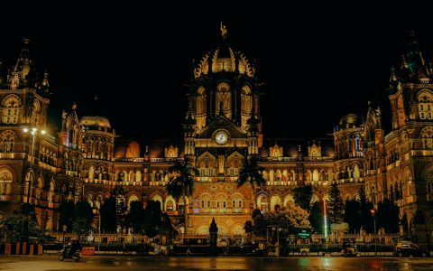 【每日特价机票】-商务经济舱- 卡塔尔航空亚特兰大至孟买，低至 2207 美元