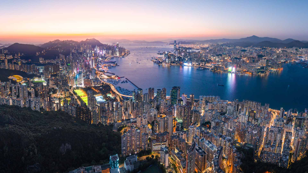 【每日特价机票】-商务舱- 全日空/联合航空-温哥华至香港，起价