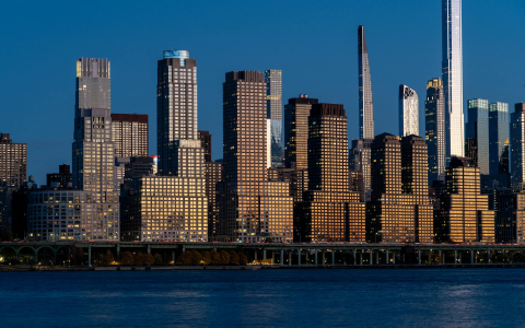 【每日特价机票】（延长销售）- 尊尚经济舱 – 全日空-新加坡至纽约 ，1257美元起