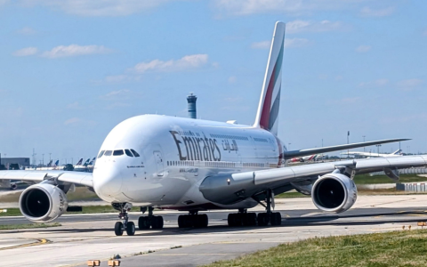 阿联酋航空Skywards会员专享：2025年9月25日至10月19日期间，所有雅高酒店消费可享25%积分奖励