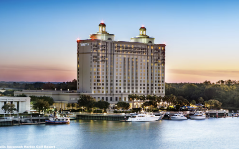 万豪全球20%折扣特惠：入住日期2025年10月27日至11月16日（周日前预订）