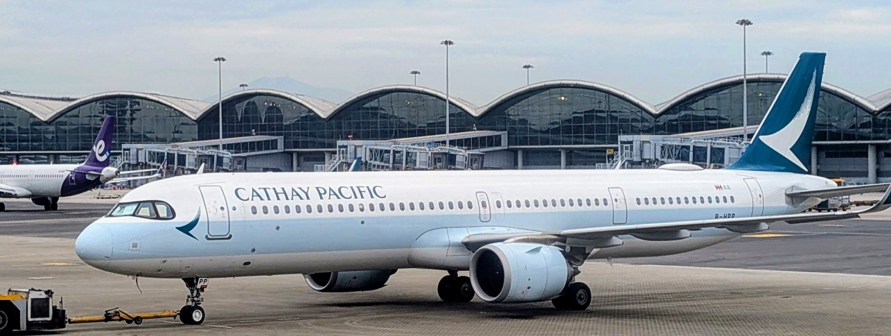 国泰航空将免费机上网络服务扩展至金卡会员及国泰优选经济舱旅客