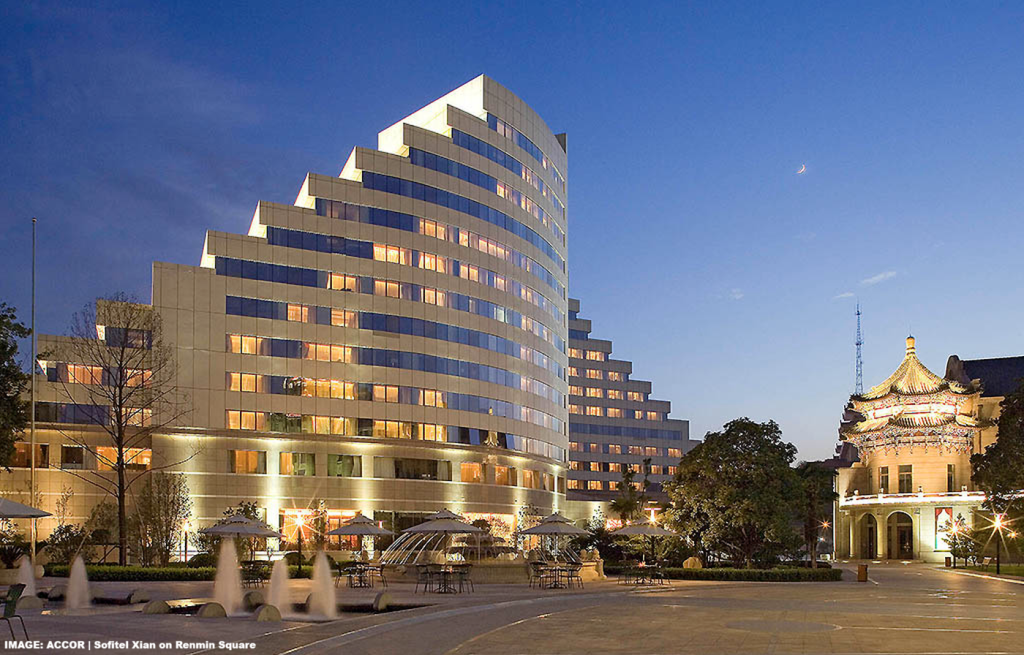 雅高大中华区万事达卡 15% 至 20% 折扣房价计划，入住有效期至 2026 年 12 月 10 日