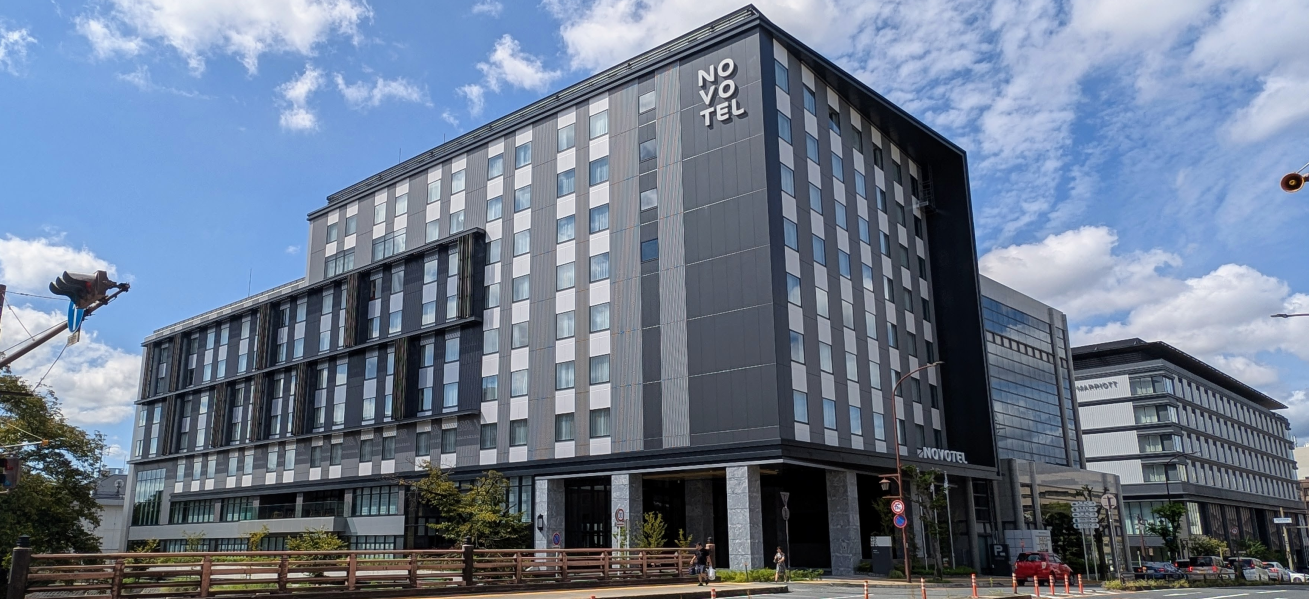 2026 年 12 月 2 日至 2027 年 5 月 31 日期间入住亚太、中东及非洲地区所有雅高酒店，均可获双倍积分（预订截止日期：12 月 23 日）