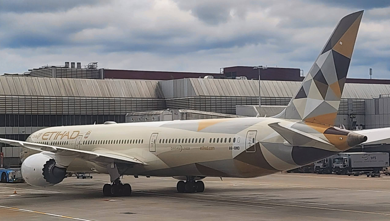 阿提哈德航空全球特惠，2026 年 1 月 26 日至 9 月 30 日出行享最高 26%折扣（1 月 15 日前预订）