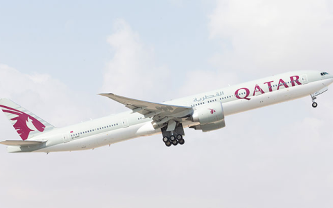 卡塔尔航空常旅客计划——从中国内地、香港或台湾出发的航班可赚取高达 5000 个额外里程积分